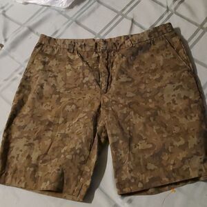 JG J Ferra men camouflage shorts 34
